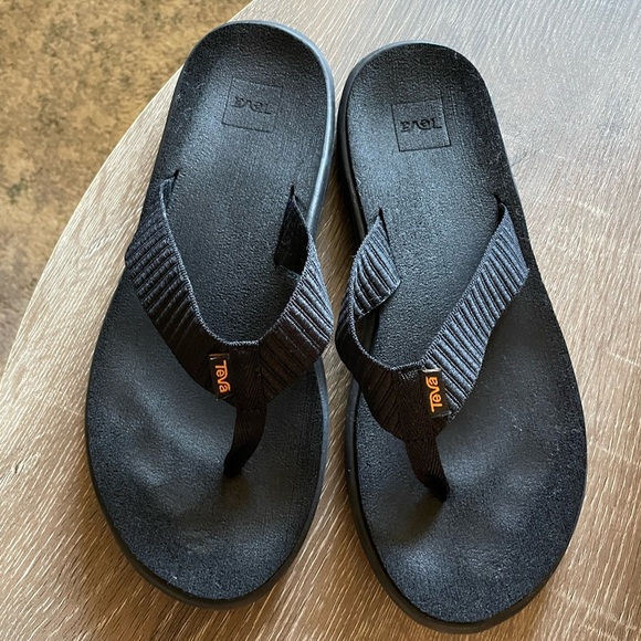 Teva Voya Flip Flop, Black Size 8 Medium Width - Picture 1 of 6